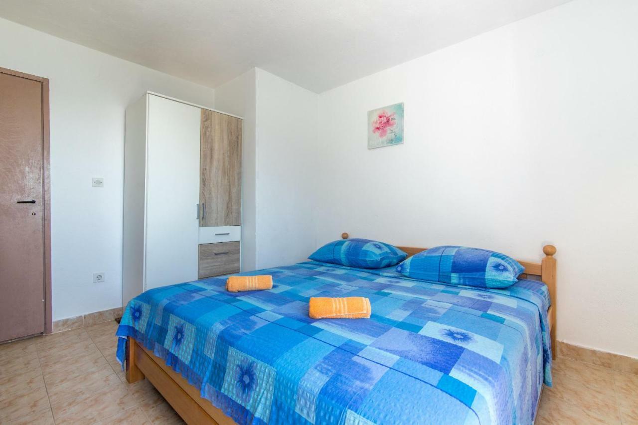 Apartments Robinzon Petar Gdinj Rom bilde